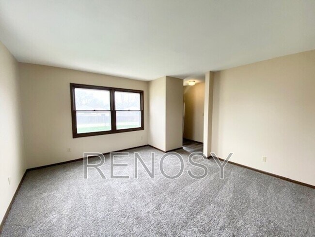 Building Photo - 3314 Valdez Ct