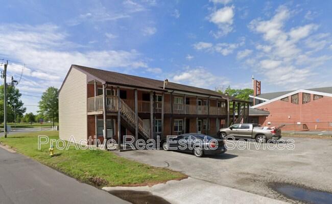 Building Photo - 951 Bellmore Ave