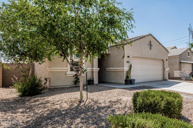 Building Photo - 3112 N 303rd Dr