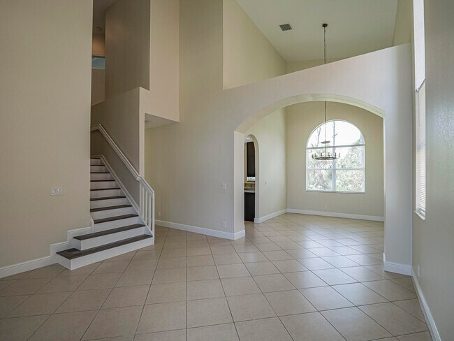 Building Photo - 5605 Spanish River Rd