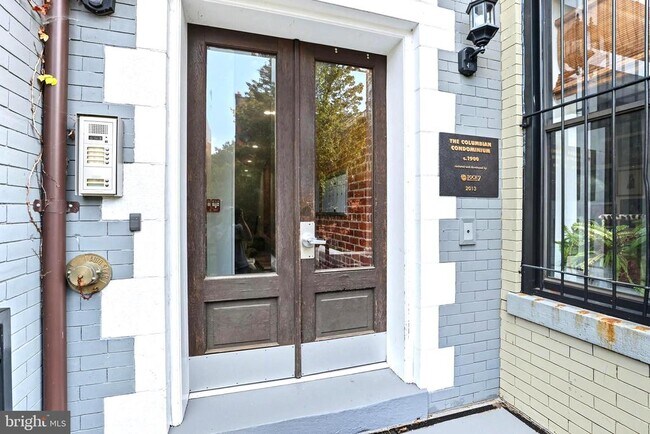 Building Photo - 1448 Harvard St NW