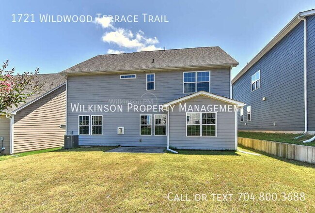 Building Photo - 1721 Wildwood Terrace Trl