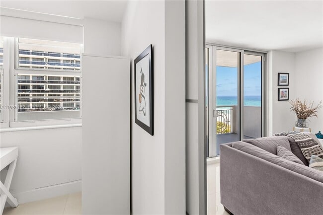 Building Photo - 5825 Collins Ave