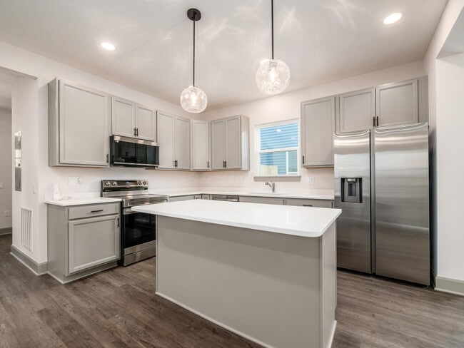 Building Photo - 167 Wisconsin Ave