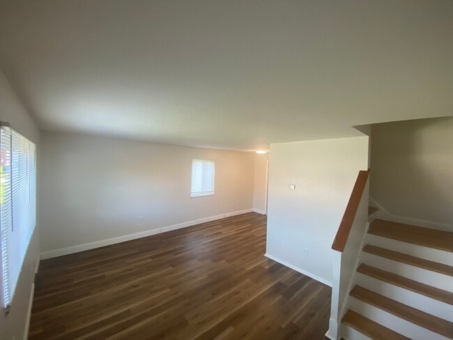Building Photo - 1616 Ridgewick Dr