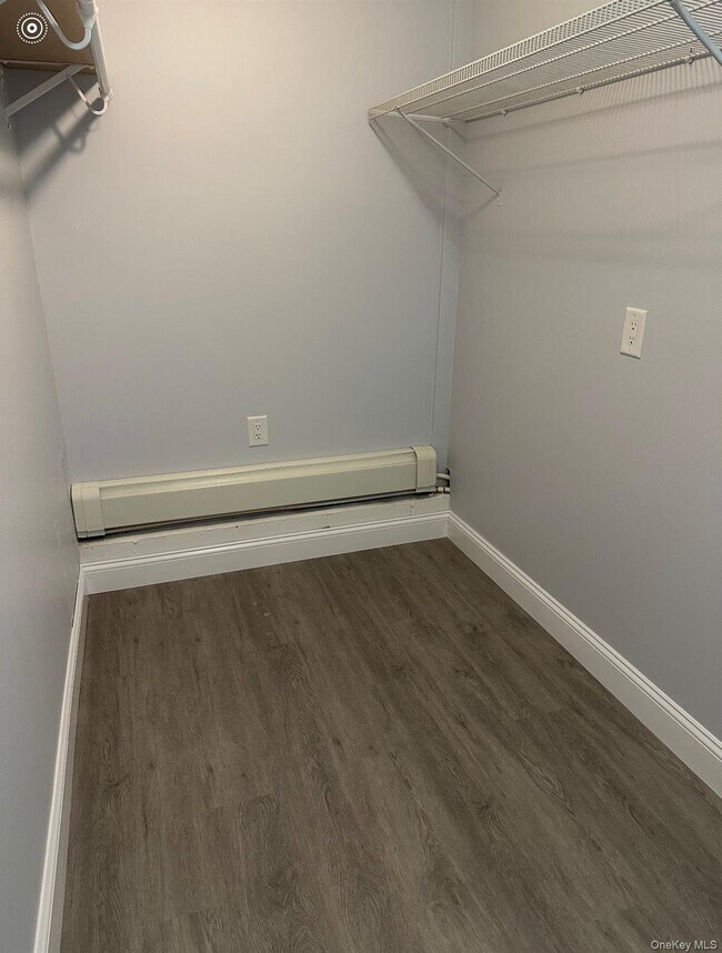 Building Photo - 119 Miramar Ave