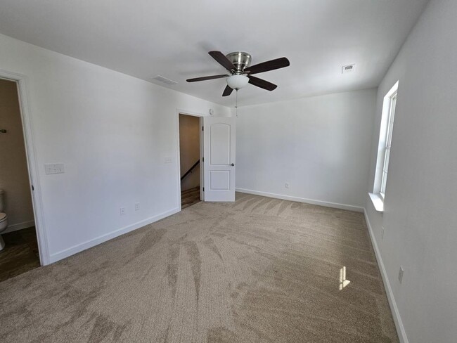 Building Photo - 73 Medal Way