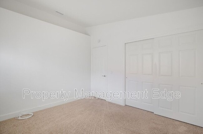 Building Photo - 37753 Sea Pines Ct