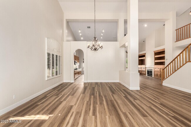 Building Photo - 7446 E Journey Ln