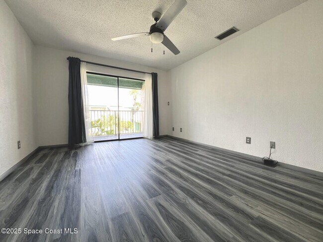 Building Photo - 1225 N Wickham Rd