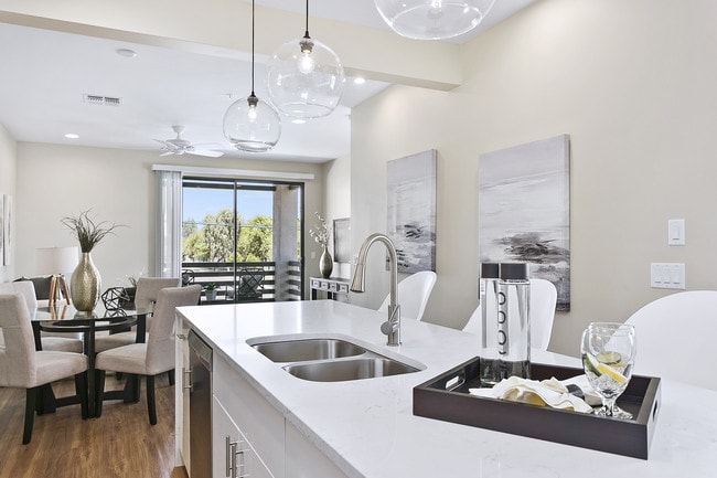 Building Photo - The Hardy Tempe Townhome Living