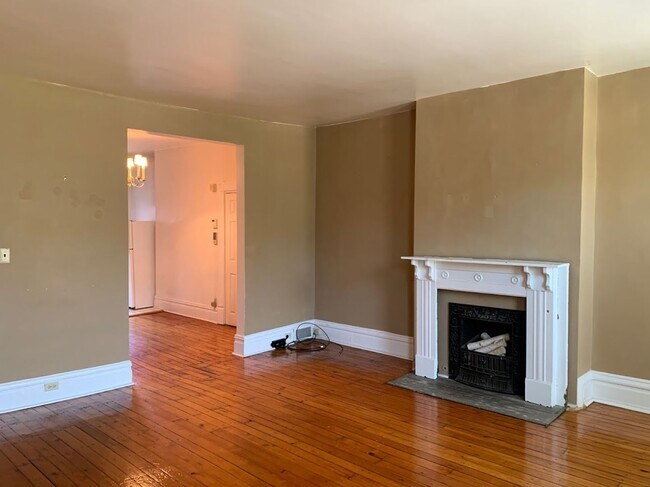 Building Photo - 5431 Howe St