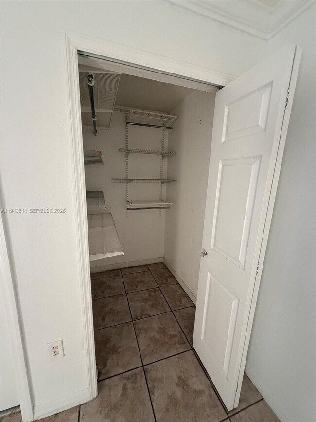 Building Photo - 28431 SW 135th Ave