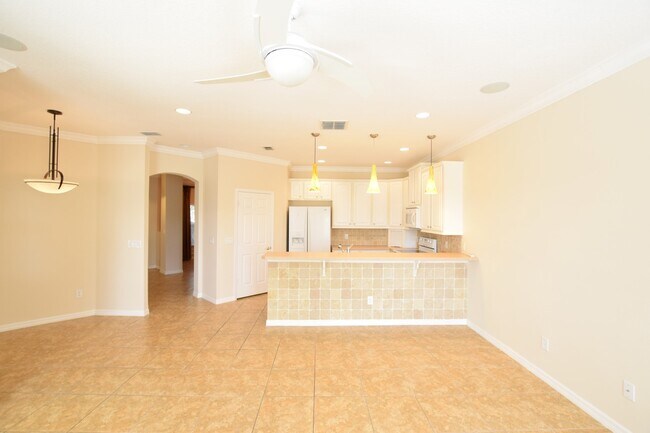 Building Photo - 1224 Travertine Terrace