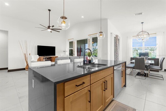 Building Photo - 8756 Windlass Cv