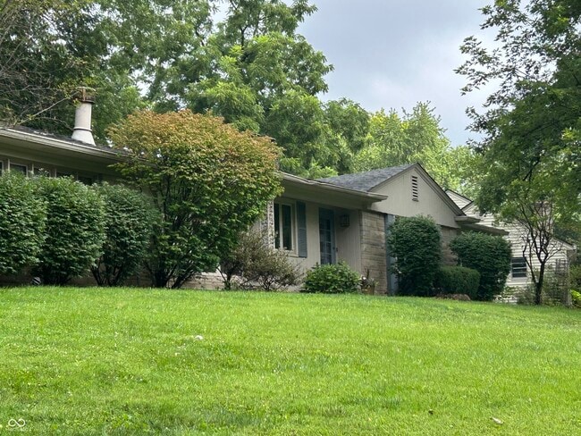 Building Photo - 5648 Rolling Ridge Rd