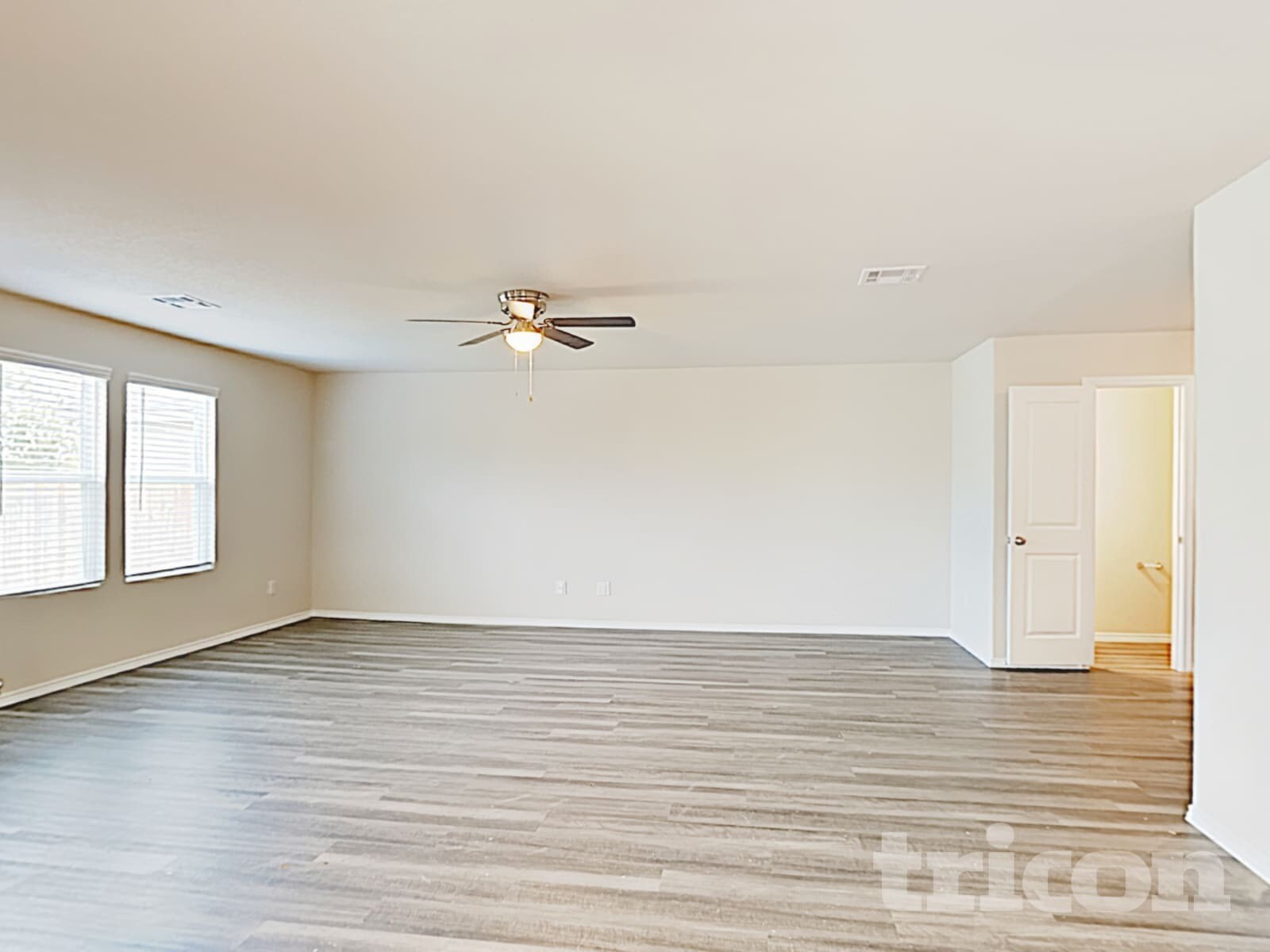 Building Photo - 8902 Lamus Wheel