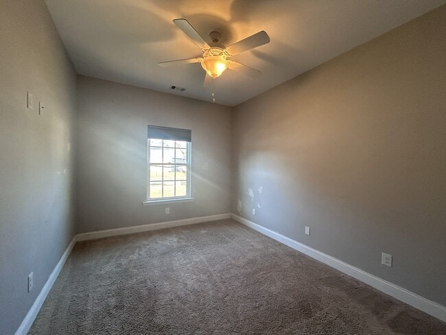 Building Photo - 50 Kayton Ct