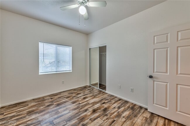Building Photo - 2291 W Horizon Ridge Pkwy