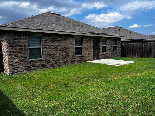Building Photo - 950 Decker Dr