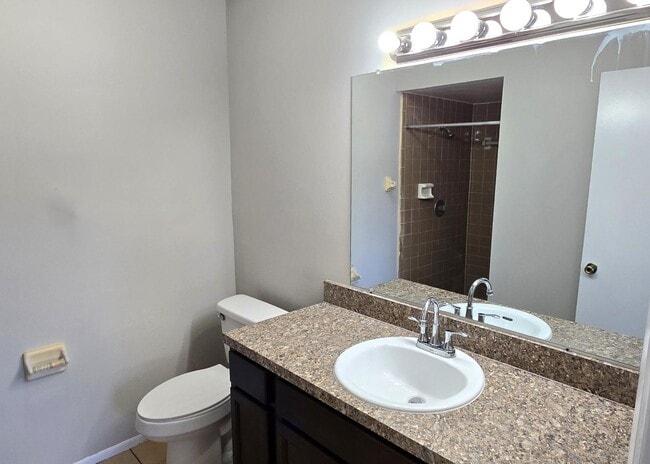 Building Photo - 12240 Conneticut Woods Ct