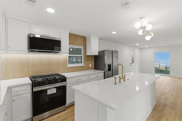 Building Photo - 617 Ouida St