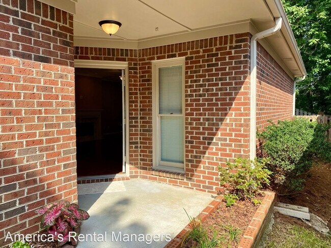 Building Photo - 3 br, 2 bath House - 1125 Berwick Road