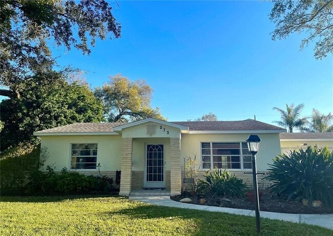 Primary Photo - 273 Catalan Blvd NE