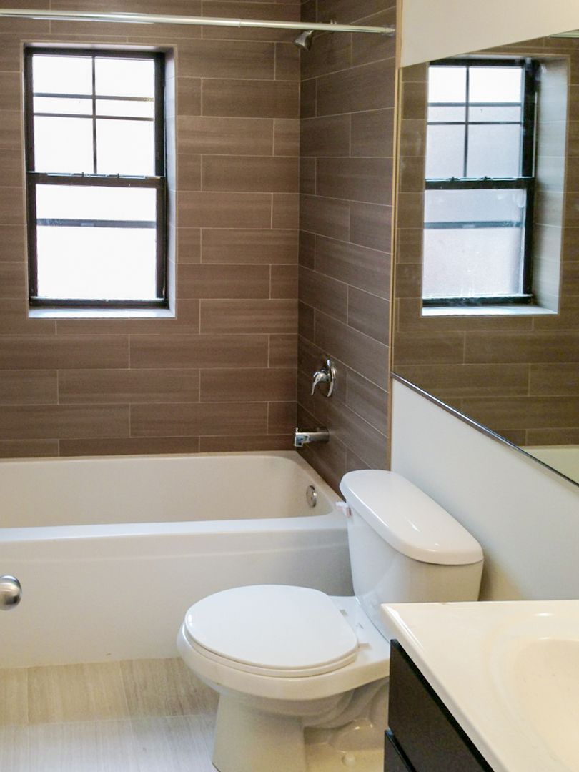 Building Photo - 1819 W Leland Ave