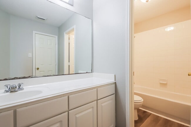 Building Photo - 12327 Landsdown Ridge Way