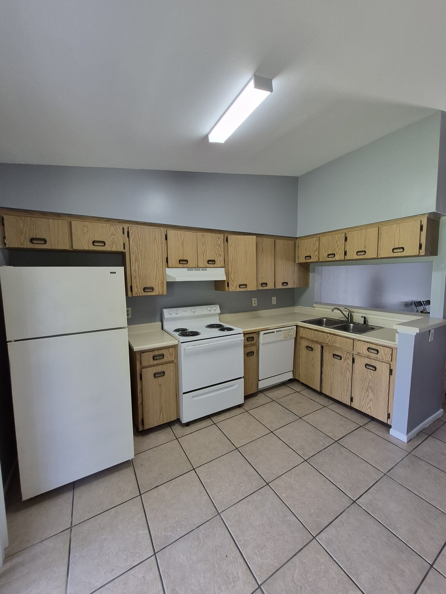 Building Photo - 3013 Wickham Ave