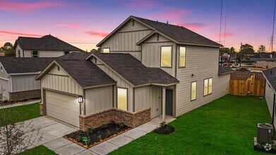 Building Photo - 2723 Serene Palace Ct