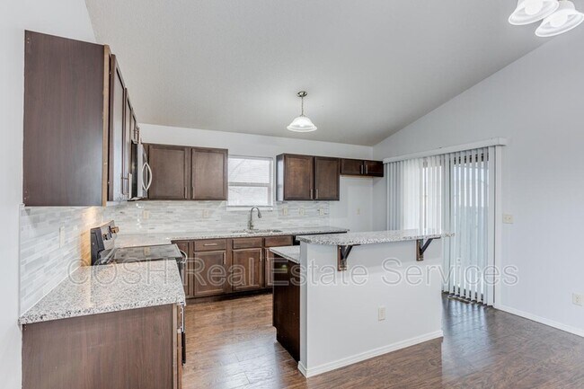 Building Photo - 1046 E Karla Ct