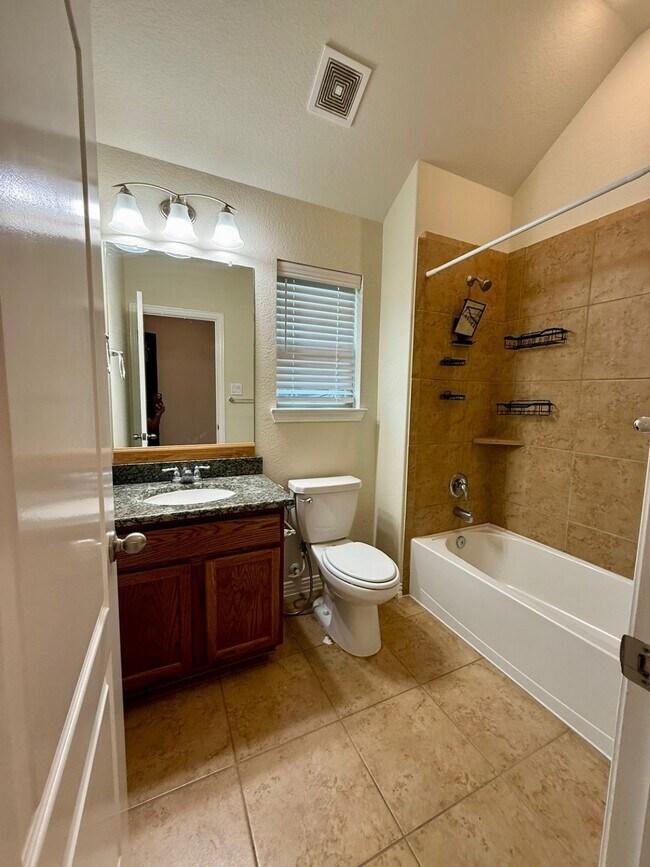 Building Photo - 3834 W Vicksburg Estates Dr