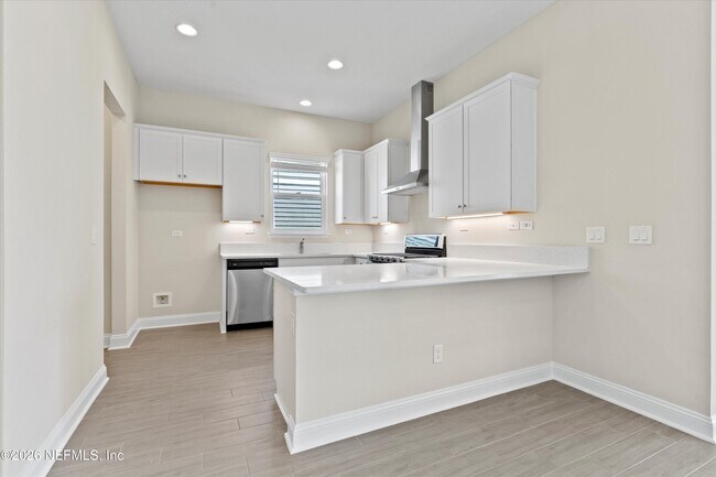 Building Photo - 630 Rum Runner Wy