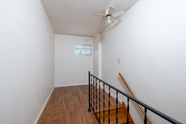 Building Photo - RoS - 01 - Jackson St