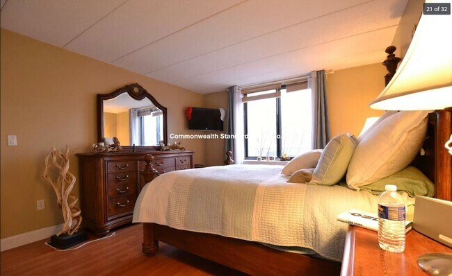 Building Photo - 85 Brainerd Rd