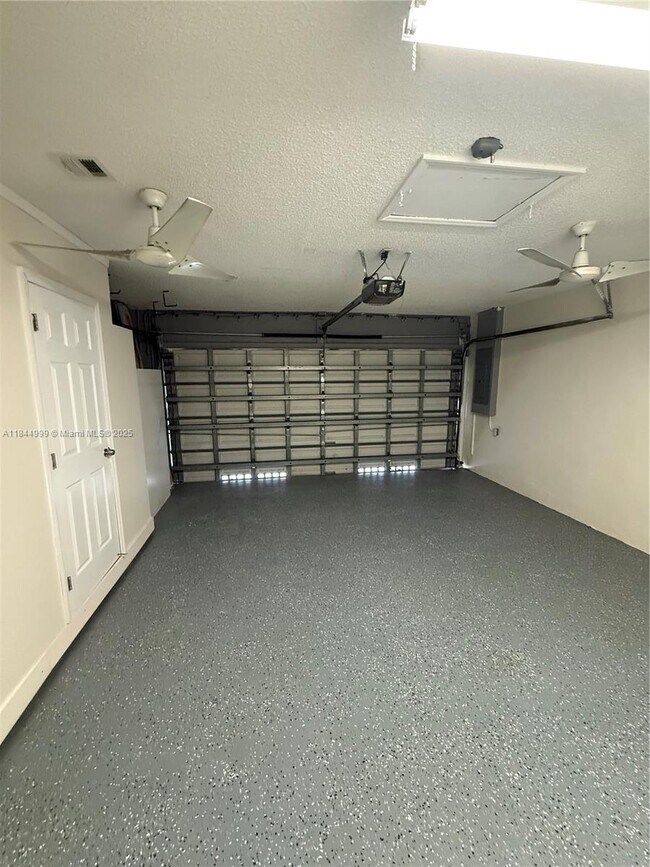 Building Photo - 21440 SW 88th Ave