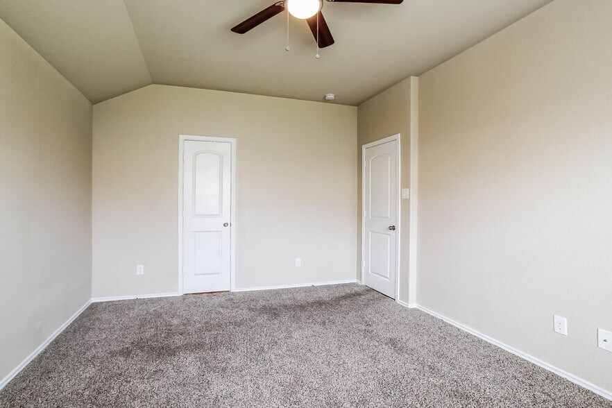 Building Photo - 15419 Rancho Joya Wy