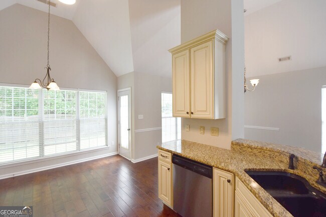 Building Photo - 208 Turnbridge Cir