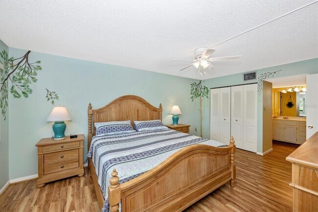 Building Photo - 5219 Lake Village Dr