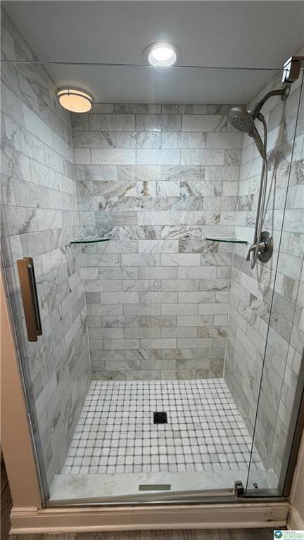 Building Photo - 639 Heather Ln