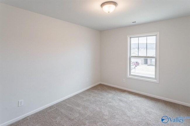 Building Photo - 276 Fenrose Dr