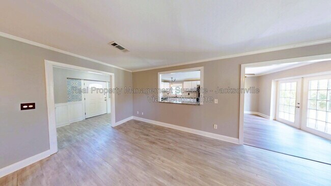 Building Photo - 865 Rudder Rd