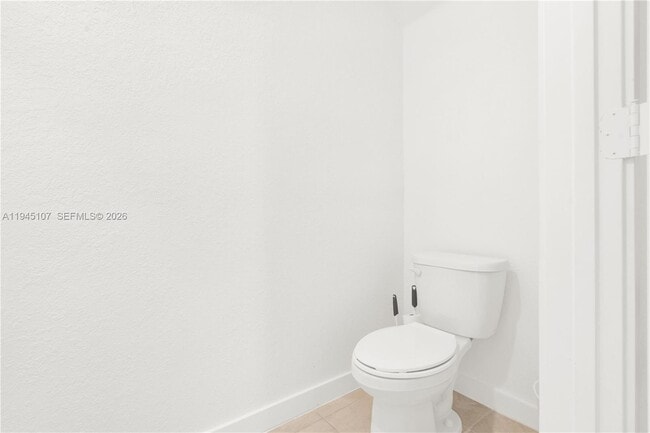 Building Photo - 444 NE 5th St