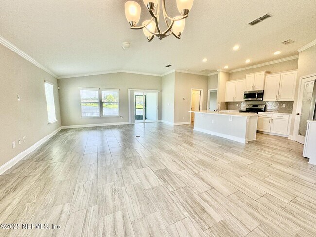 Building Photo - 336 Midway Park Dr