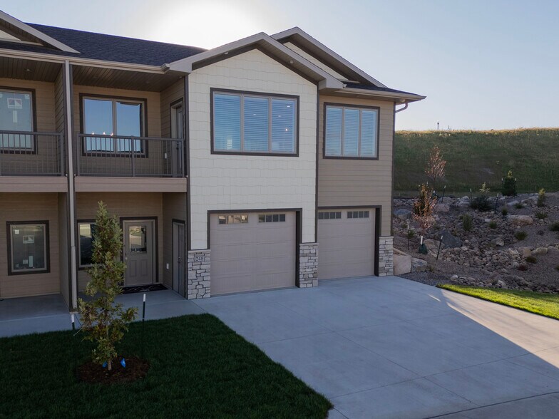 Building Photo - 6201 Tyler Pky