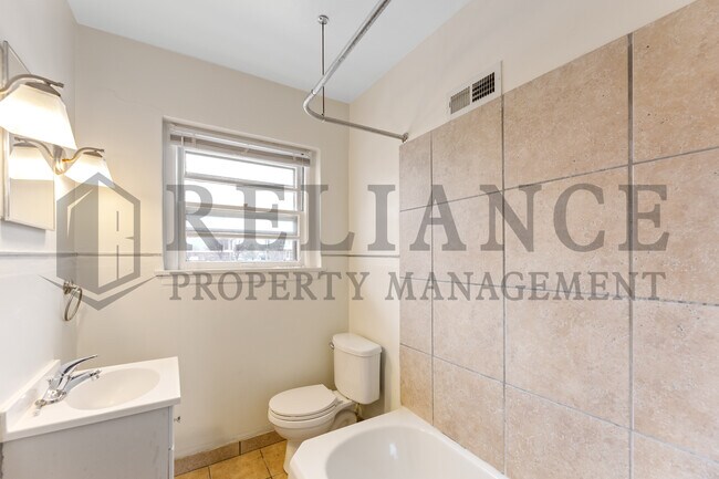 Building Photo - 3304 E Douglas Ave