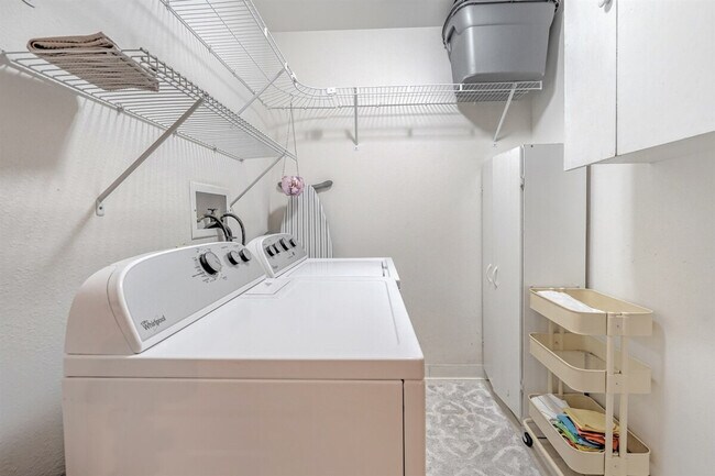 Building Photo - 9415 Ute Rd