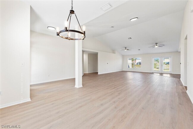 Building Photo - 4BR Home in Gated Town Lakes Community with Lake View